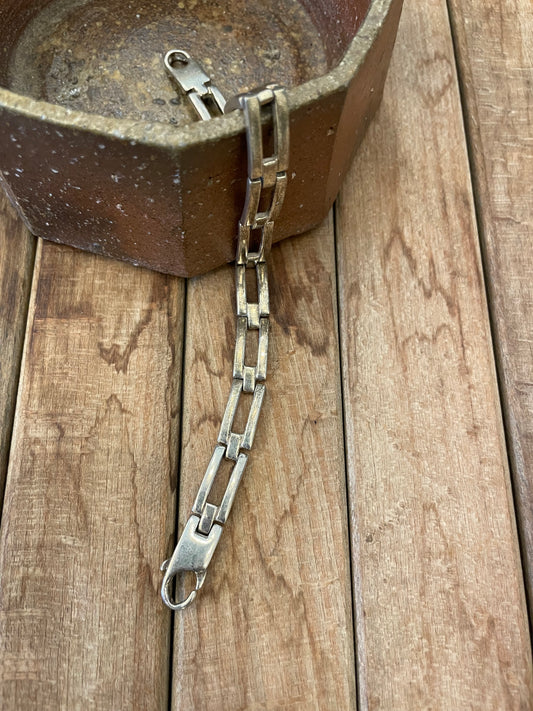 アンティークシルバーブレスレット  UK / Antique Silver Bracelet UK