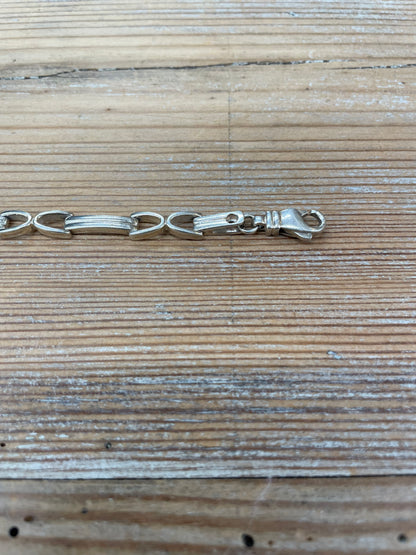 アンティークシルバーブレスレット UK / Antique Silver Bracelet UK