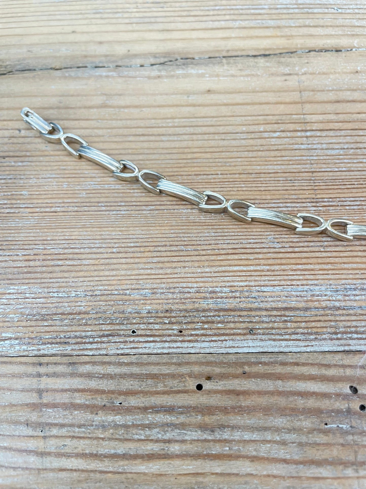 アンティークシルバーブレスレット UK / Antique Silver Bracelet UK