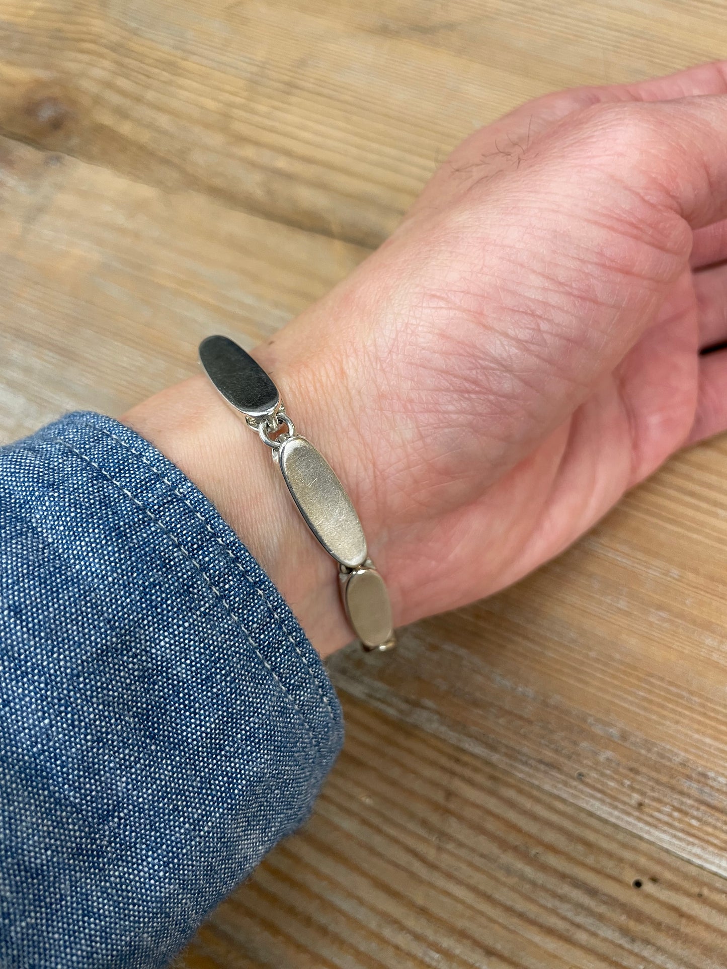 アンティークシルバーブレスレット UK /  Antique Silver Bracelet UK